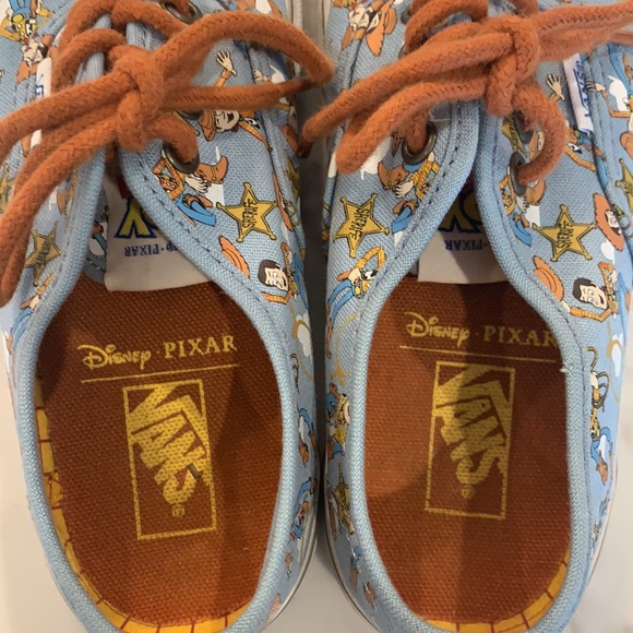 RARE Vans x Disney Pixar Toy Story Authentic sneakers - Great condition! - Picture 3 of 8
